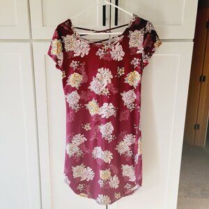No Boundaries red burgundy floral crisscross dress short sleeve Sz Large 11-13